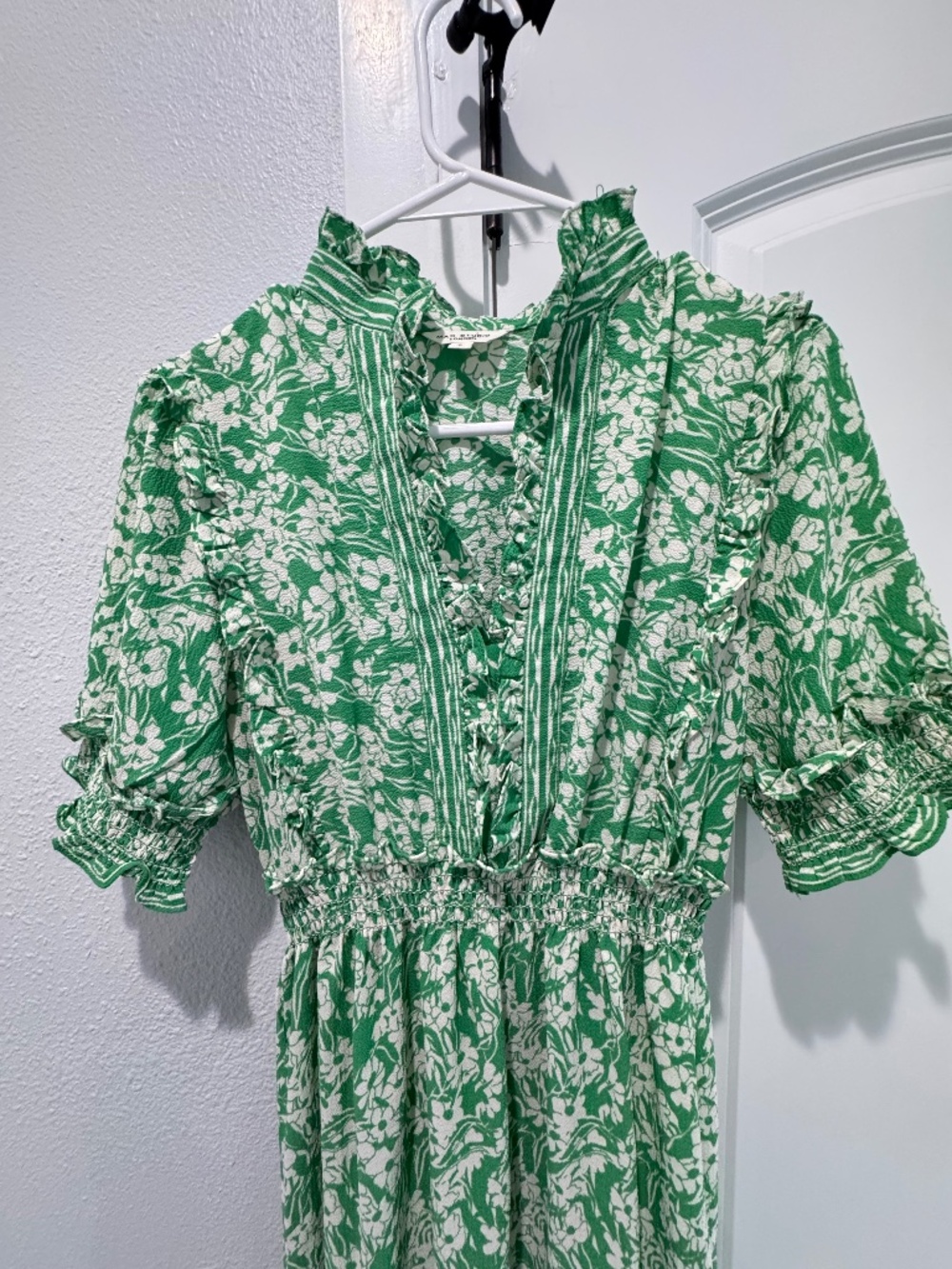 Max Studio Green & White Floral Ruffled Midi Dress – Size S